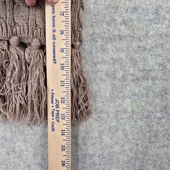 Lot of Womens Knitted Infinity Scarf Acrylic Beige Fringe Detailing Tassels - Picture 5 of 14